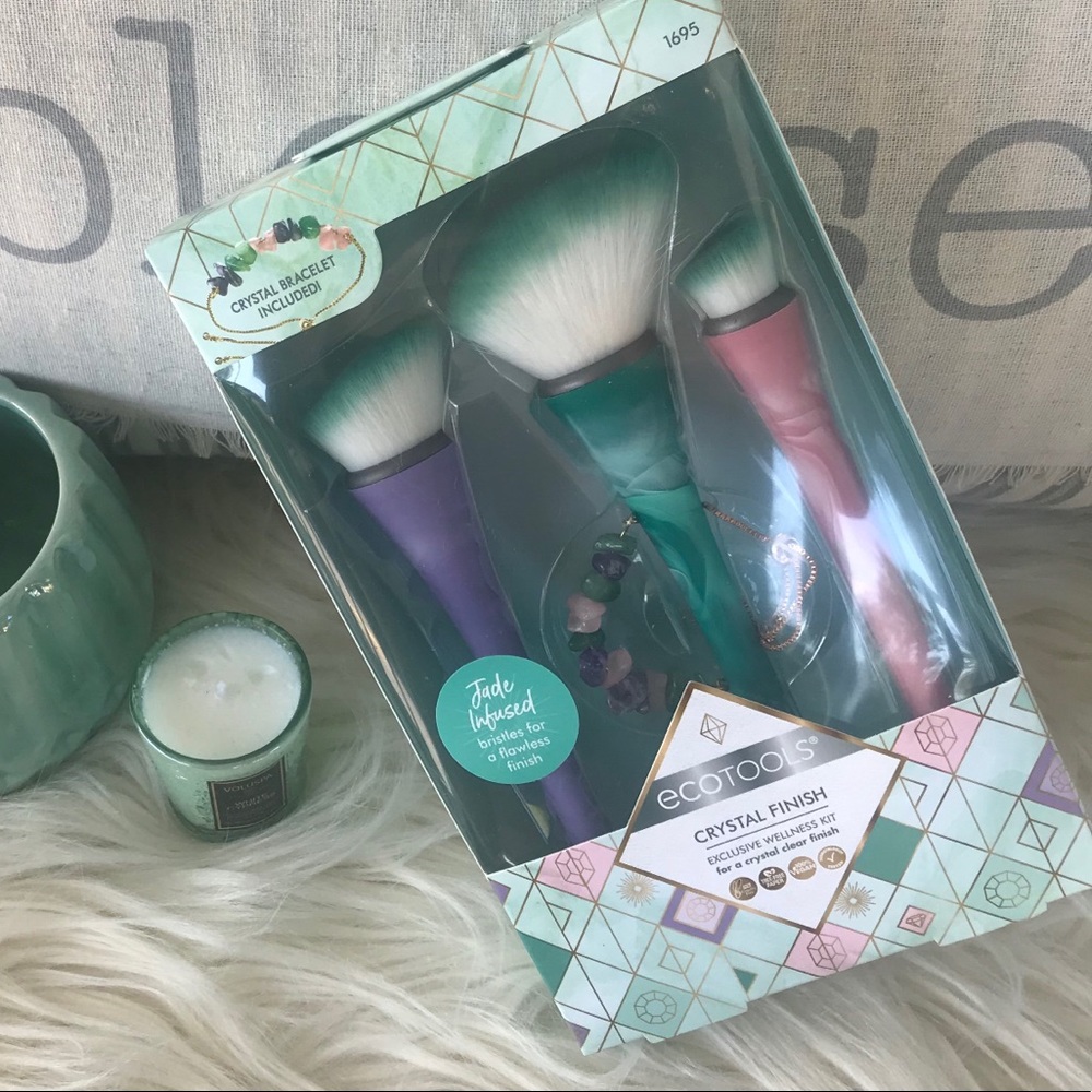 NWT Ecotools Crystal Finish Brushes